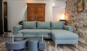 Salon, gite Grisou à Barnas