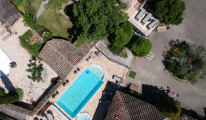Piscine vue aérienne