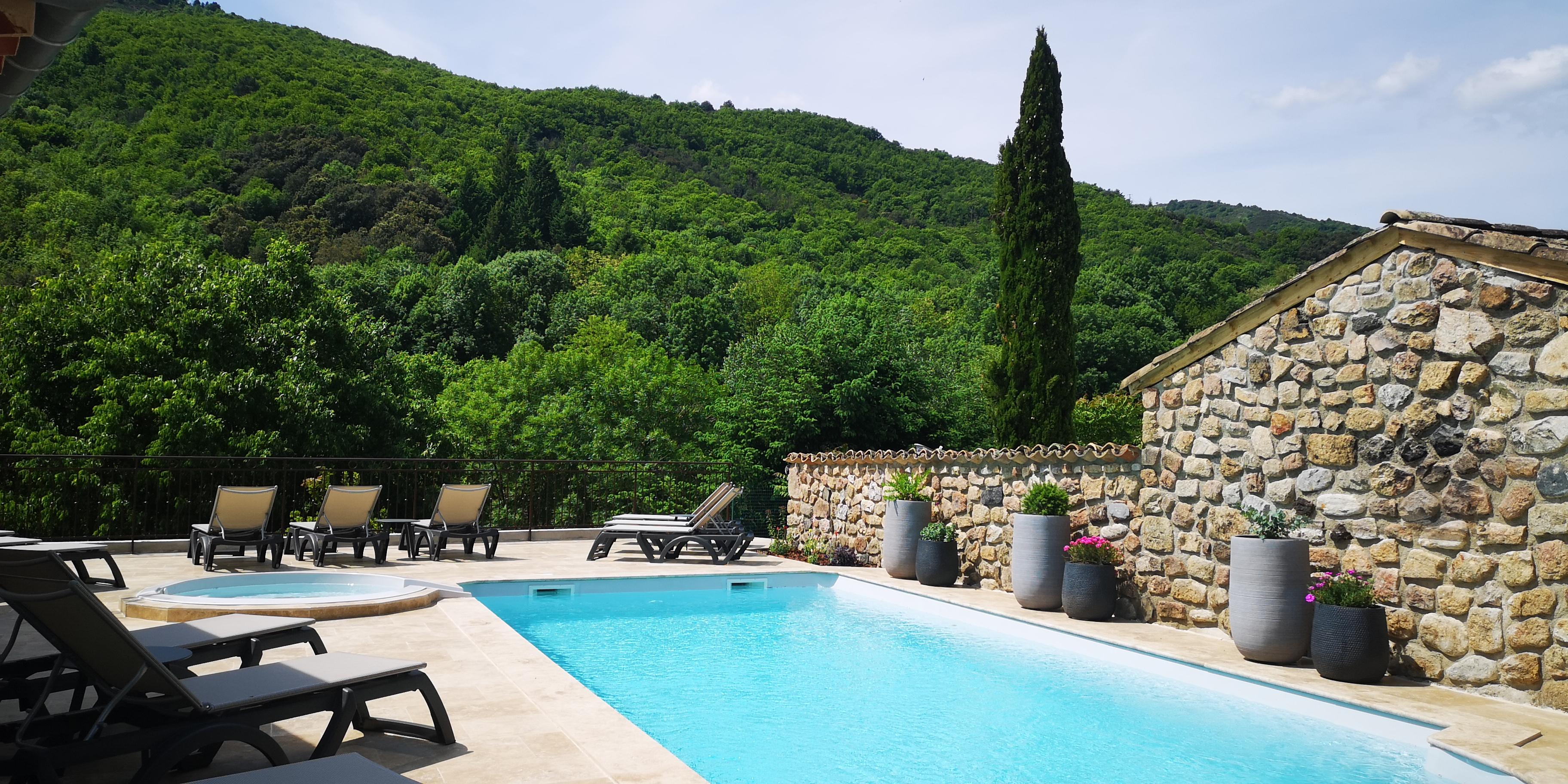 Châtaignier (gîtes de Neyrac-les-Bains)_Meyras