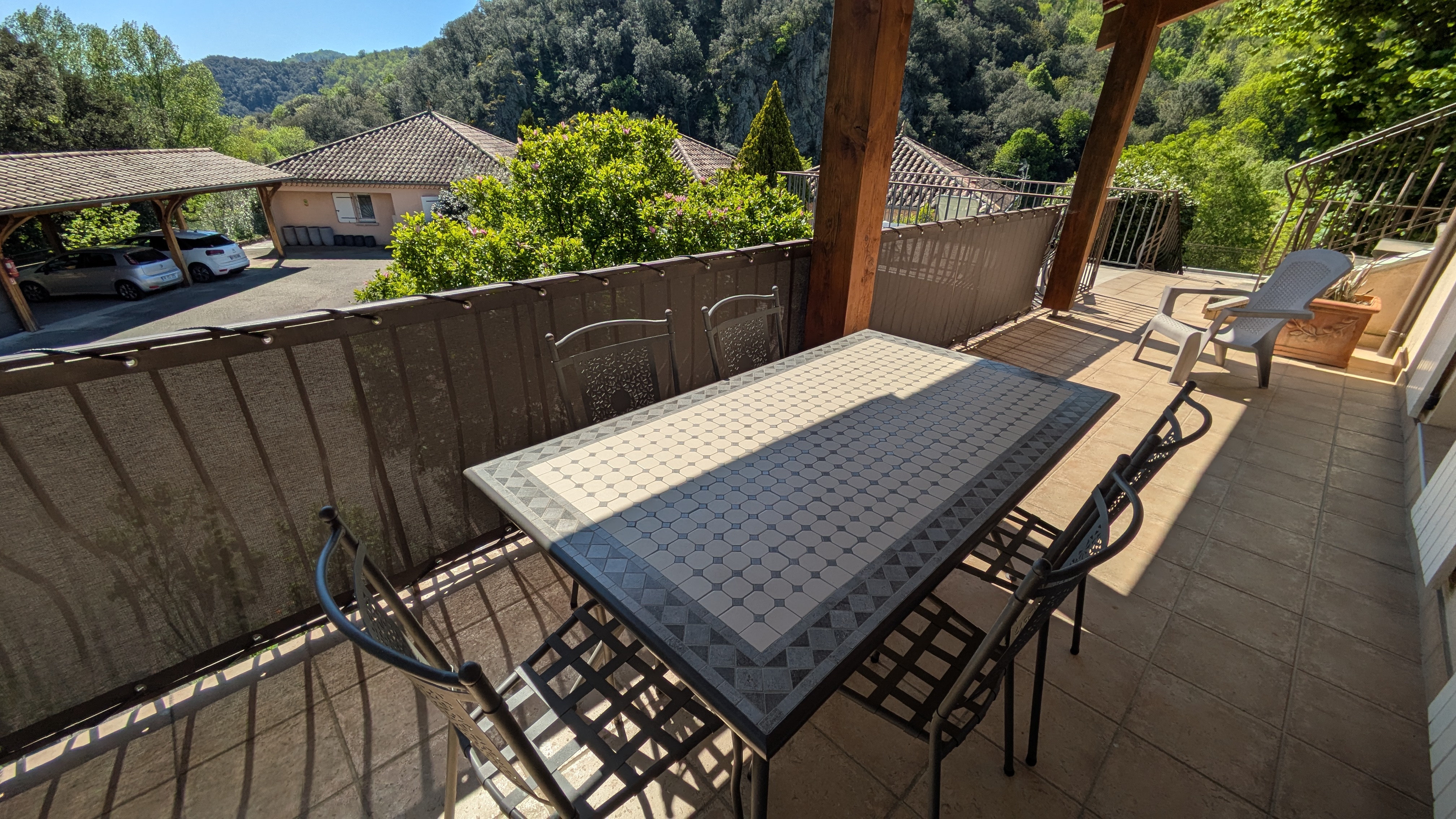 Iris (gîtes de Neyrac-les-Bains)_Meyras