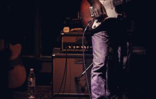 Jam session, guitare ©hans-vivek-u ©unsplash - ©hans-vivek-u unsplash