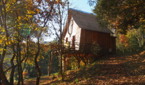 Cabane perchée La Pôlette