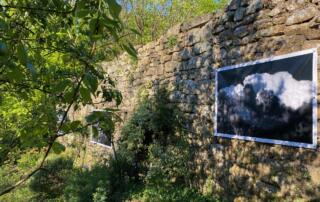 Jardin clos avec photo d'Isabelle Liv - ©associationcolettebonzo