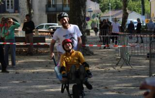 Jaujac - course-en-brouette - ©deambull