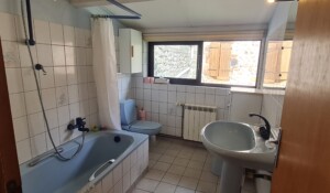 Jaujac - Gite chez Marraine - salle de bain©J.Voorhoeve