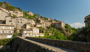 Jaujac : village of character