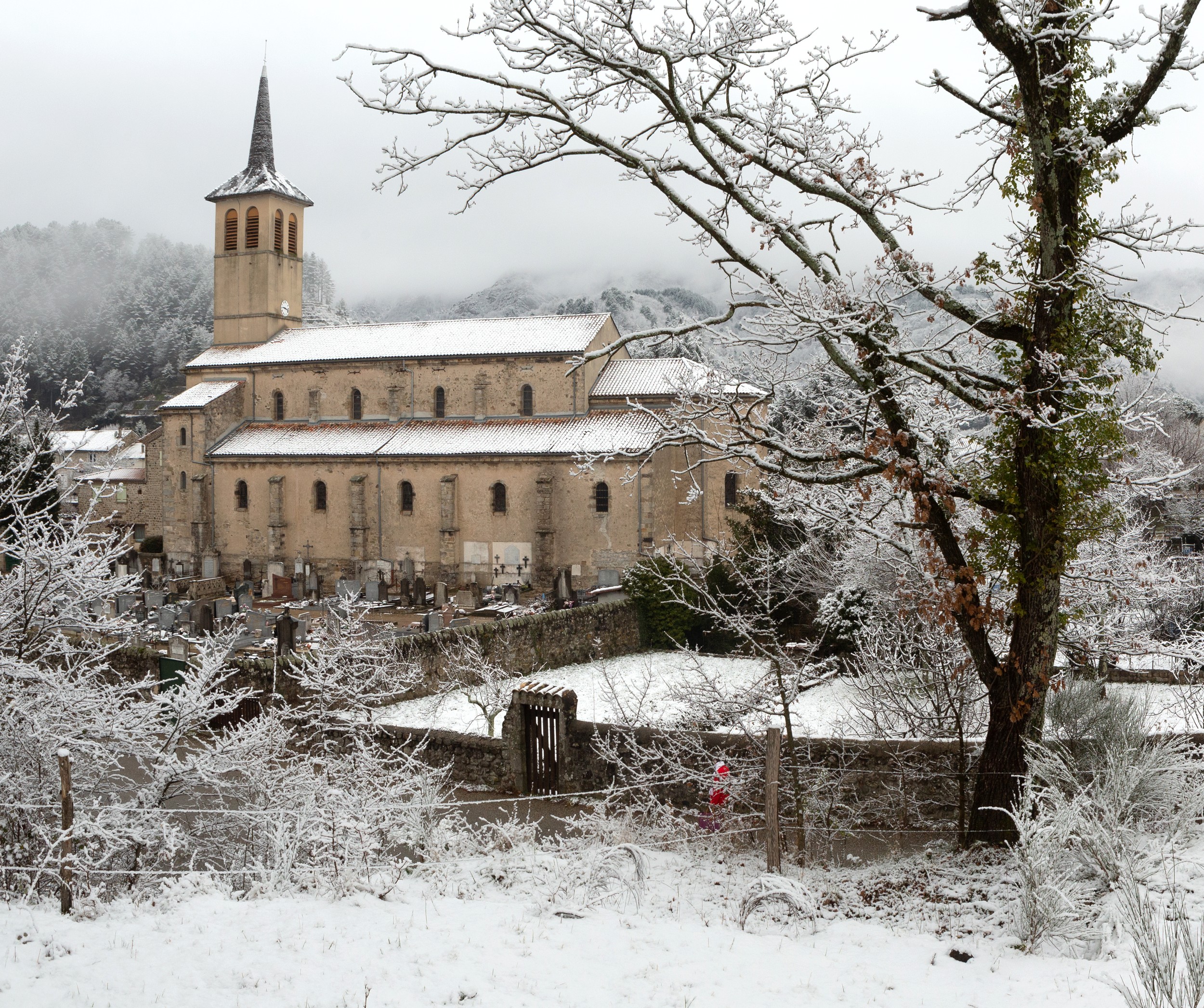 Jaujac - L'église ©S.BUGNON