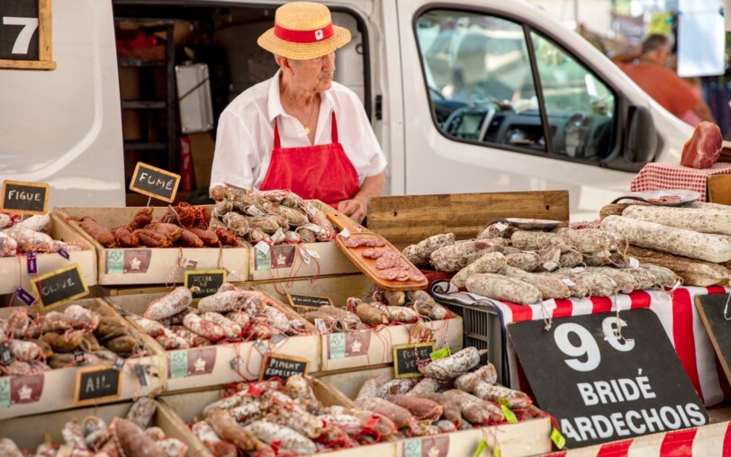 Jaujac - marché du mardi 1