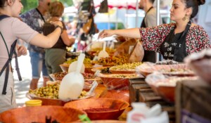 Jaujac - marché du mardi 5