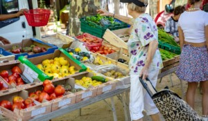 Jaujac - marché du mardi 2