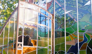 Stained-glass greenhouse_Jaujac