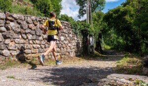 Jaujac - Trail de la chaussée des géants - traileur vers la turbine