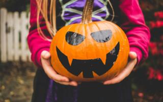 Soirée pyjama spécial Halloween_Prades - ©unsplash Julia Raasch