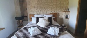 chambre avec lit de 160 cm