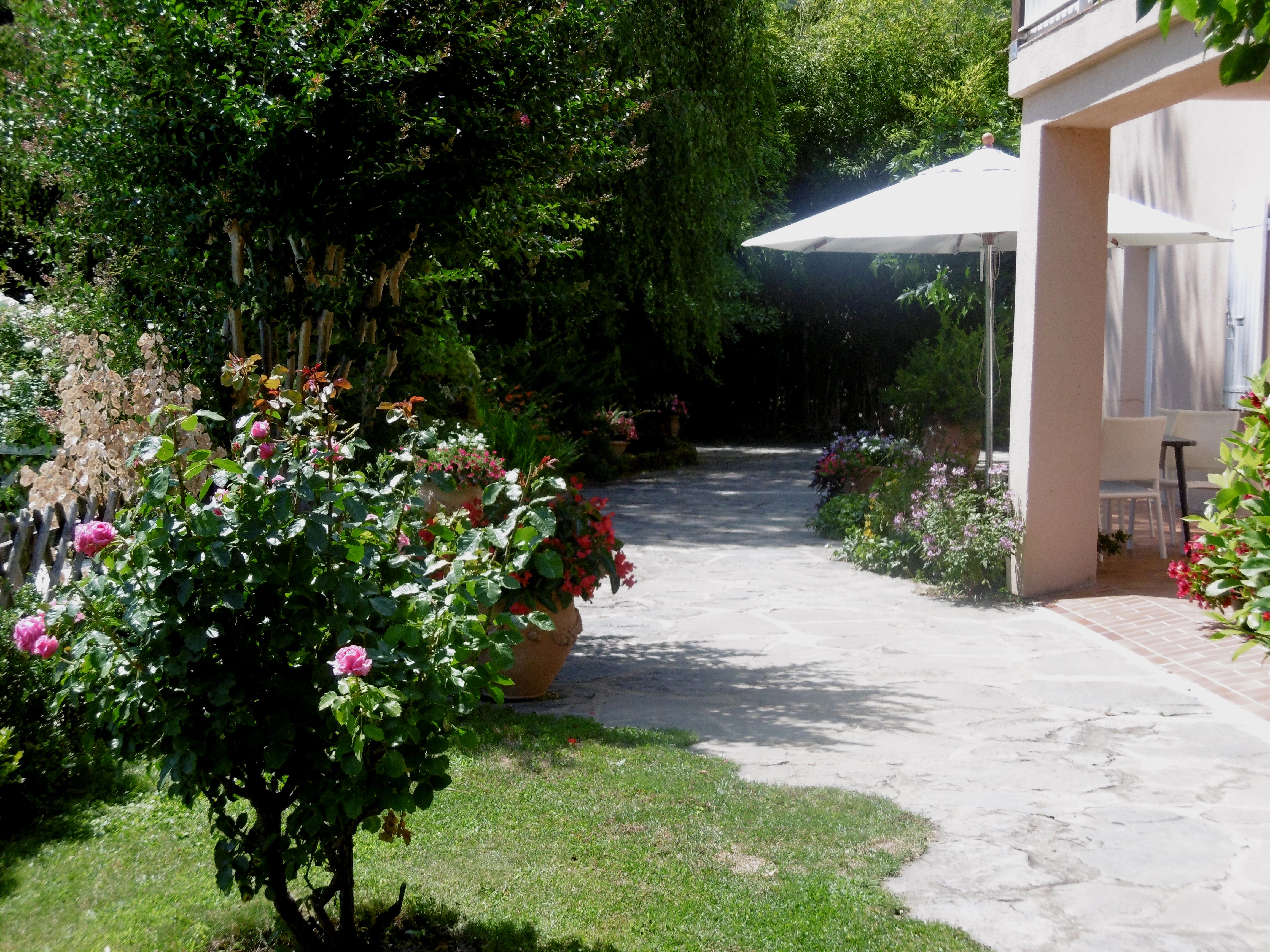 Soleillado - jardin 1 - gite