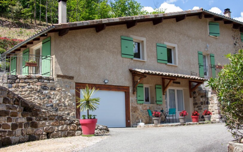 Le Cerisier au rez-de-chaussée avec garage