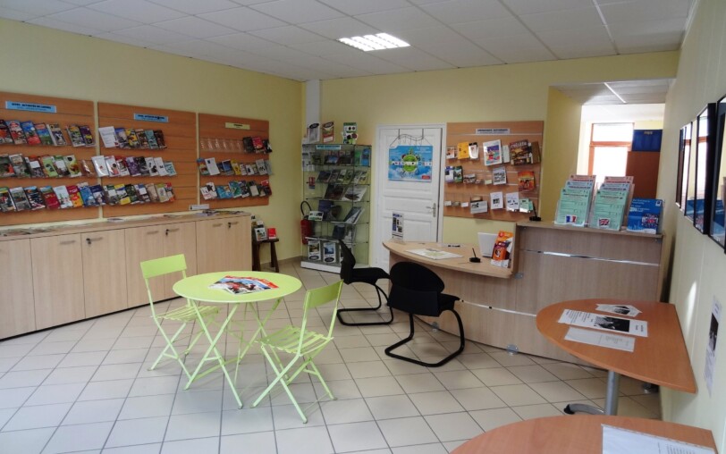 Cœur d'Ardèche Tourisme (agence de Vernoux-en-Vivarais) - Bureau d'accueil 1