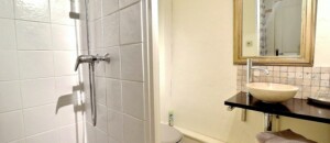 Salle d'eau de la chambre Constance