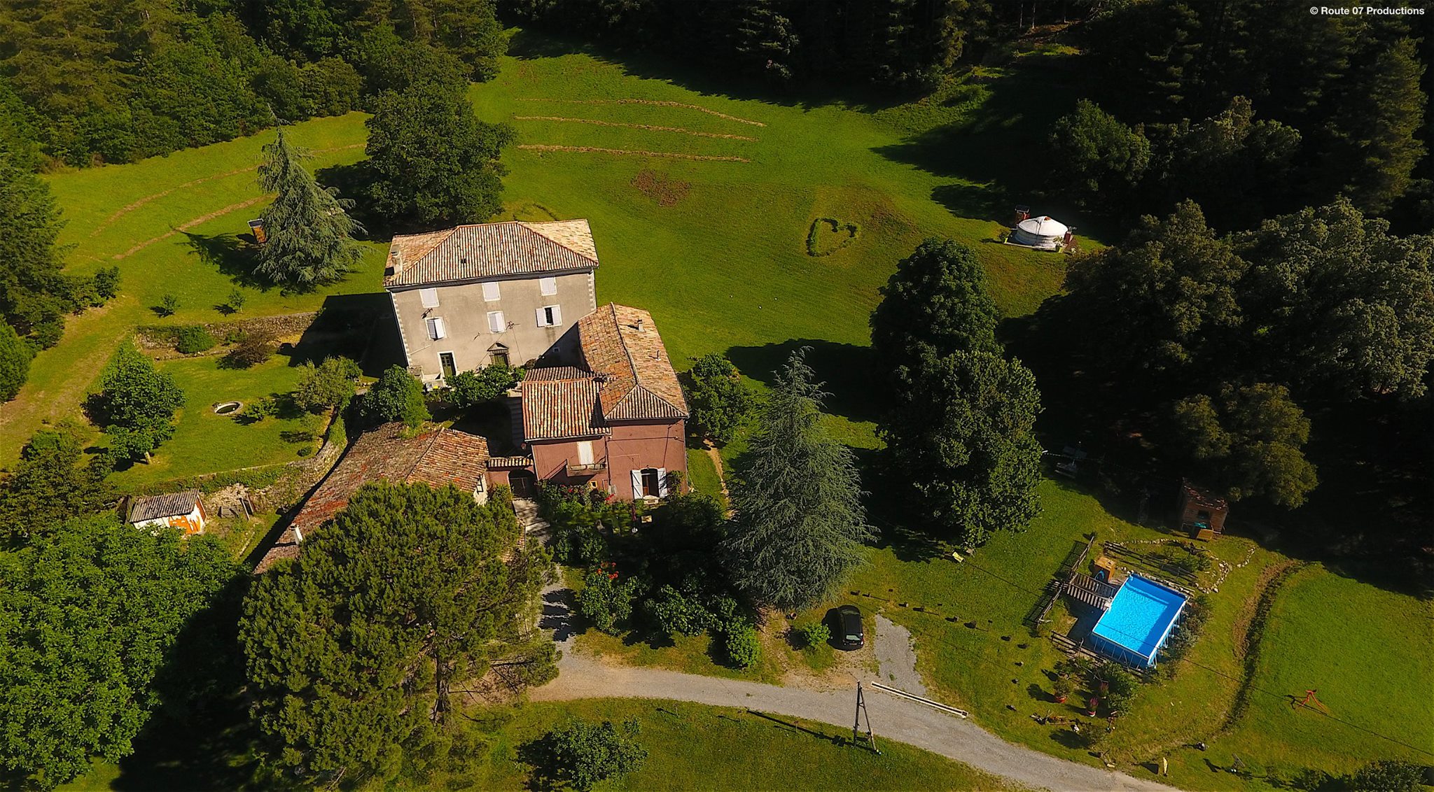 Le Mas du Pestrin guesthouse