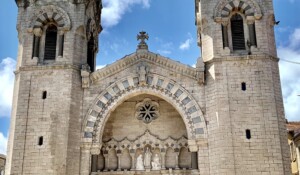 Lalouvesc Ville Sanctuaire