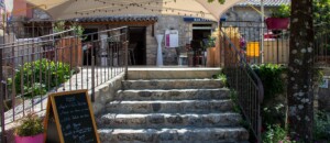 Accueil réception du Camping domaine de la plage à Meyras en Ardèche