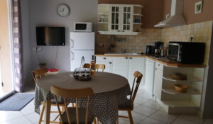 Cuisine 2 - Catalpa - gîtes de Neyrac-les-Bains