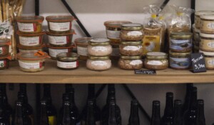 Bières et pâtés locaux et ardéchois