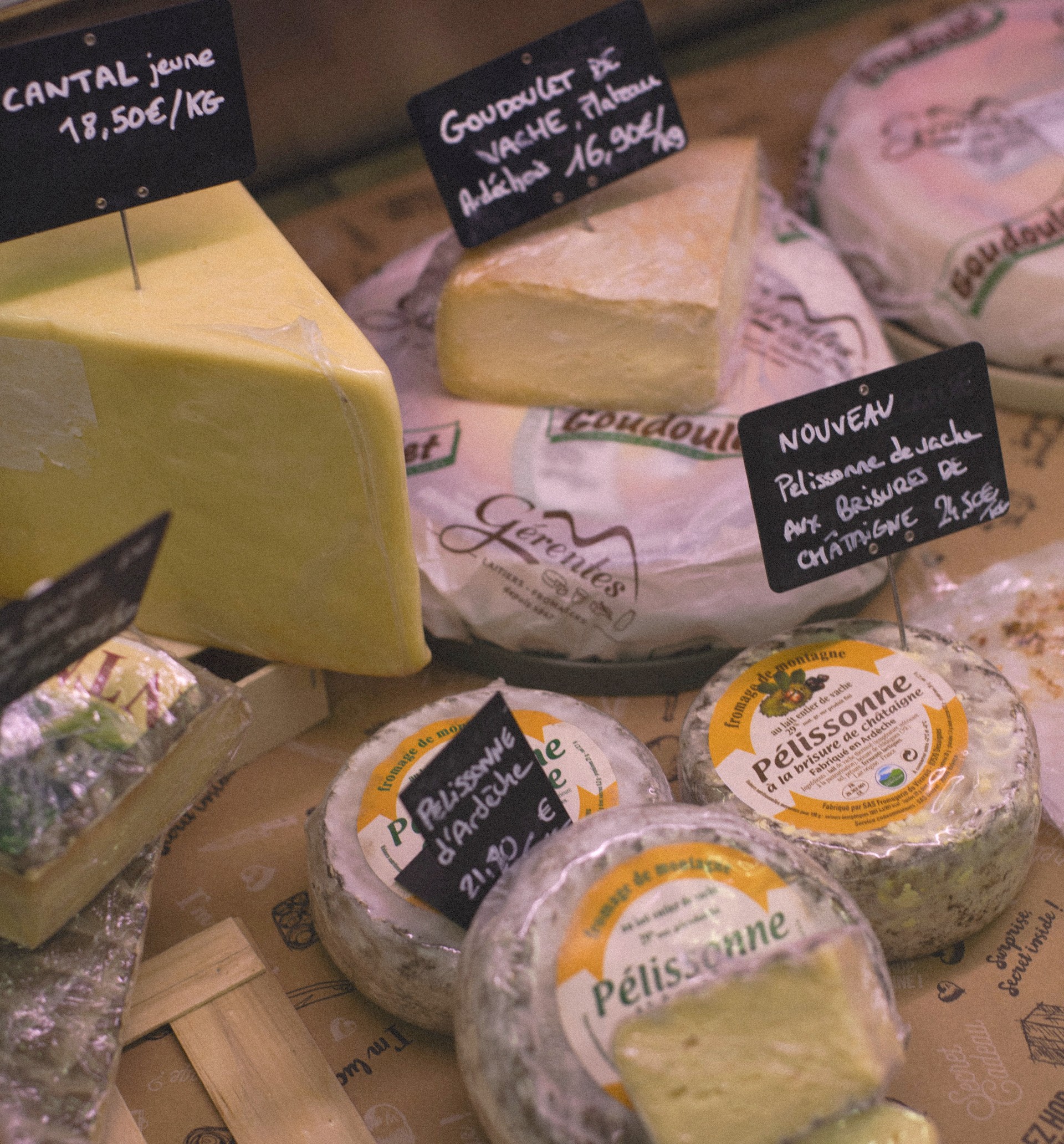 Fromages de pays, goudoulet, pelissonne, cantal