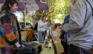 Meyras - Marché créateurs et producteurs - Biscuiterie Champ Blanc©sourcesetvolcans