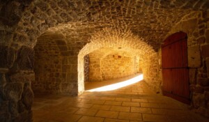 Meyras - Passage des Voûtes
