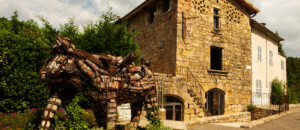 Meyras: Dorf mit Charakter