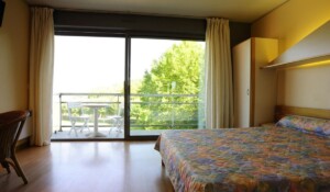 Meyras - Résidence des thermes 2 ©thermesdeneyrac