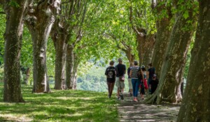 Meyras - Visite autour des thermes de Neyrac les Bains et la mofette -parc thermal ©sourcesetvolcans