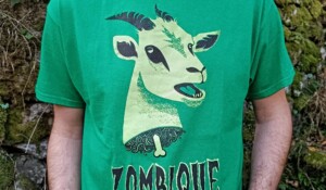 "zombique" tshirt fait par la sérigraphie Le Myrtillier