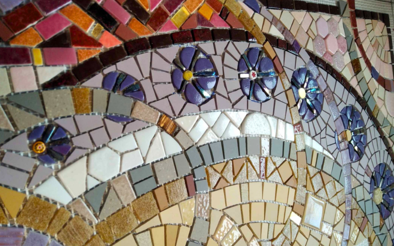 Mosaik-Workshop mit Muse Coquelicot_St Pierre de colombier