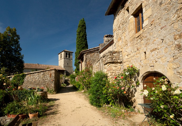 Pont de Labeaume – Église de Nieigles 2 ©S.BUGNON Église romane de Nieigles à Pont de Labeaume en Ardèche