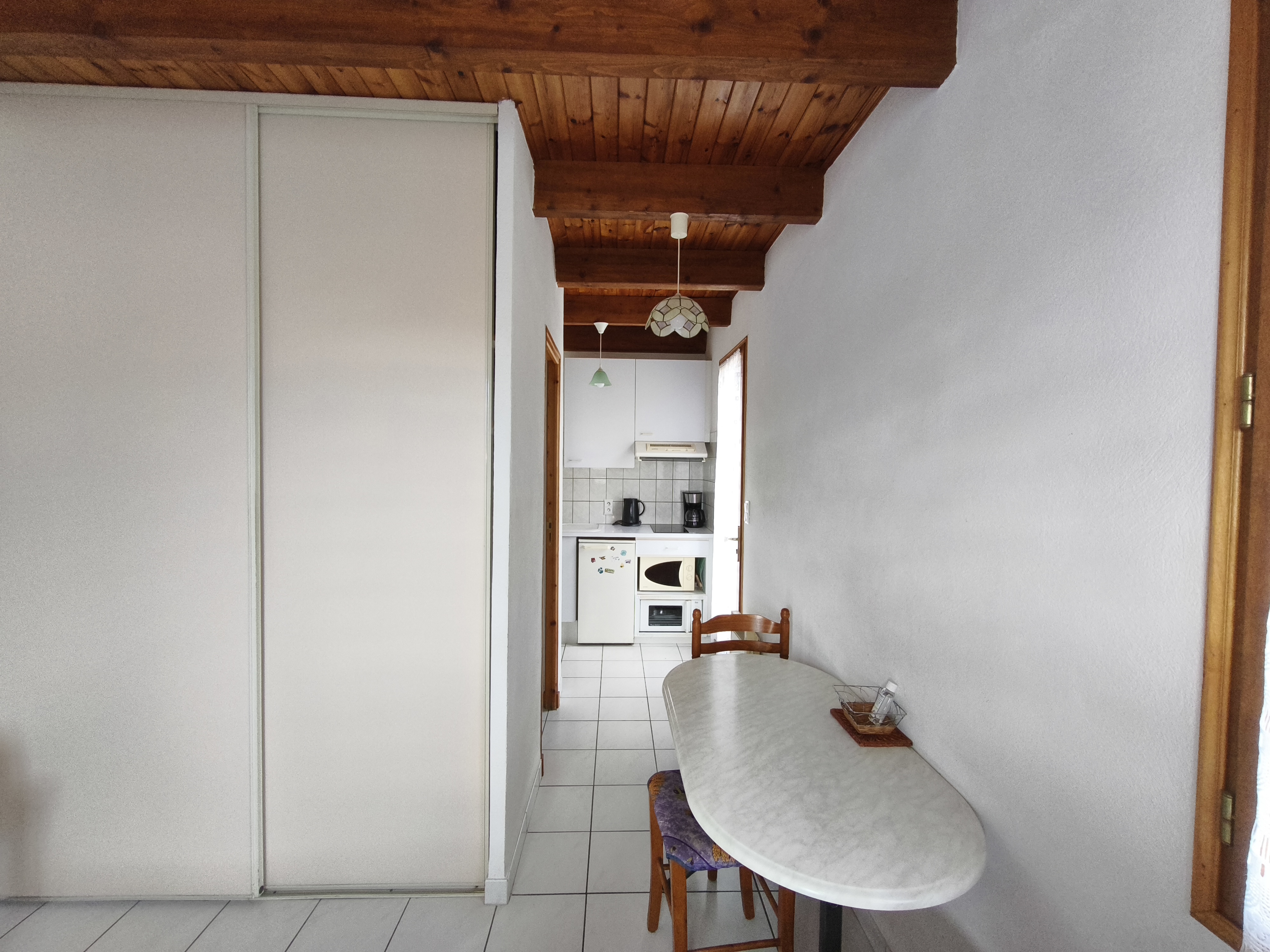 Couloir accès cuisine