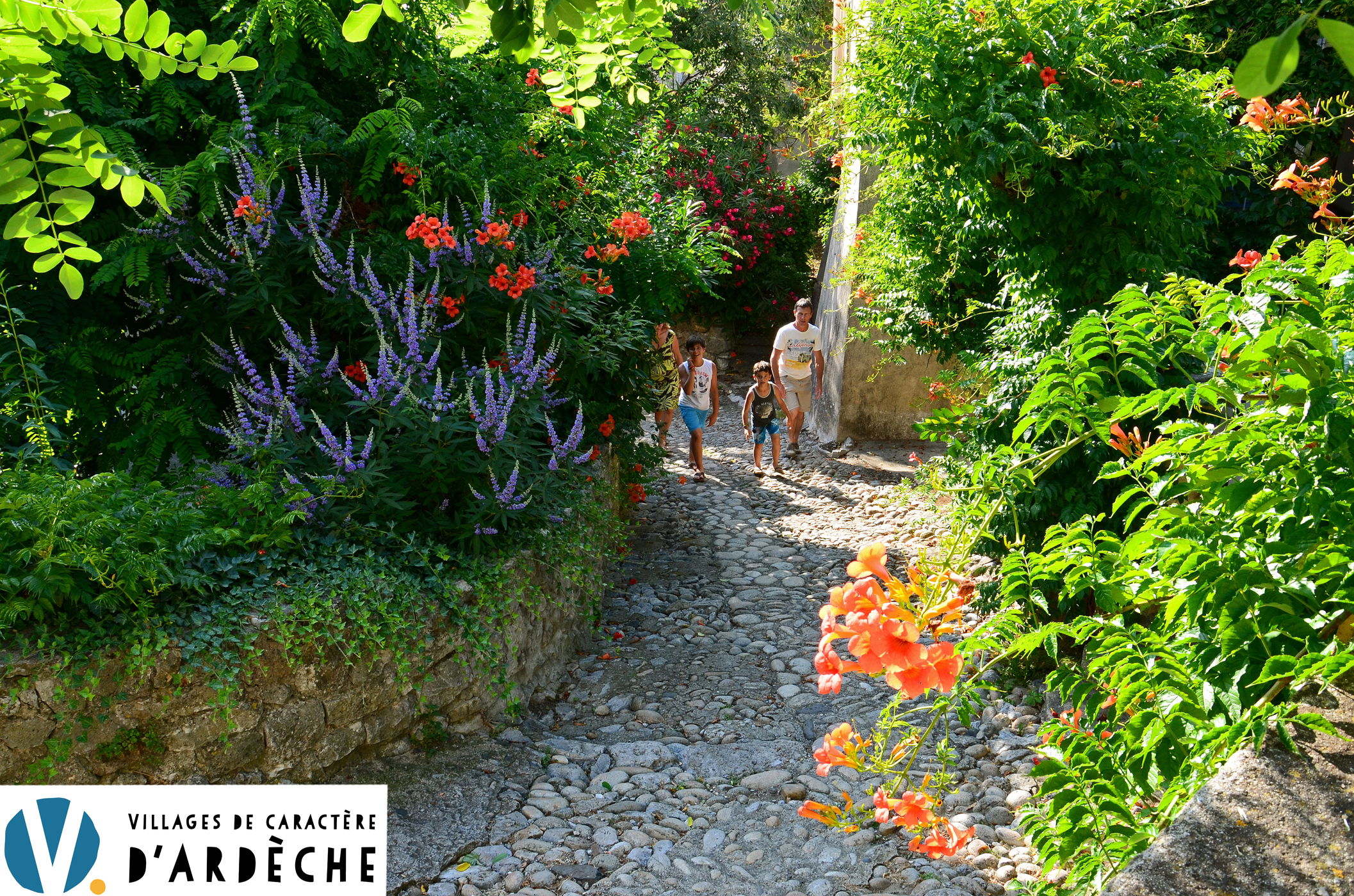 Village de caractère de Banne