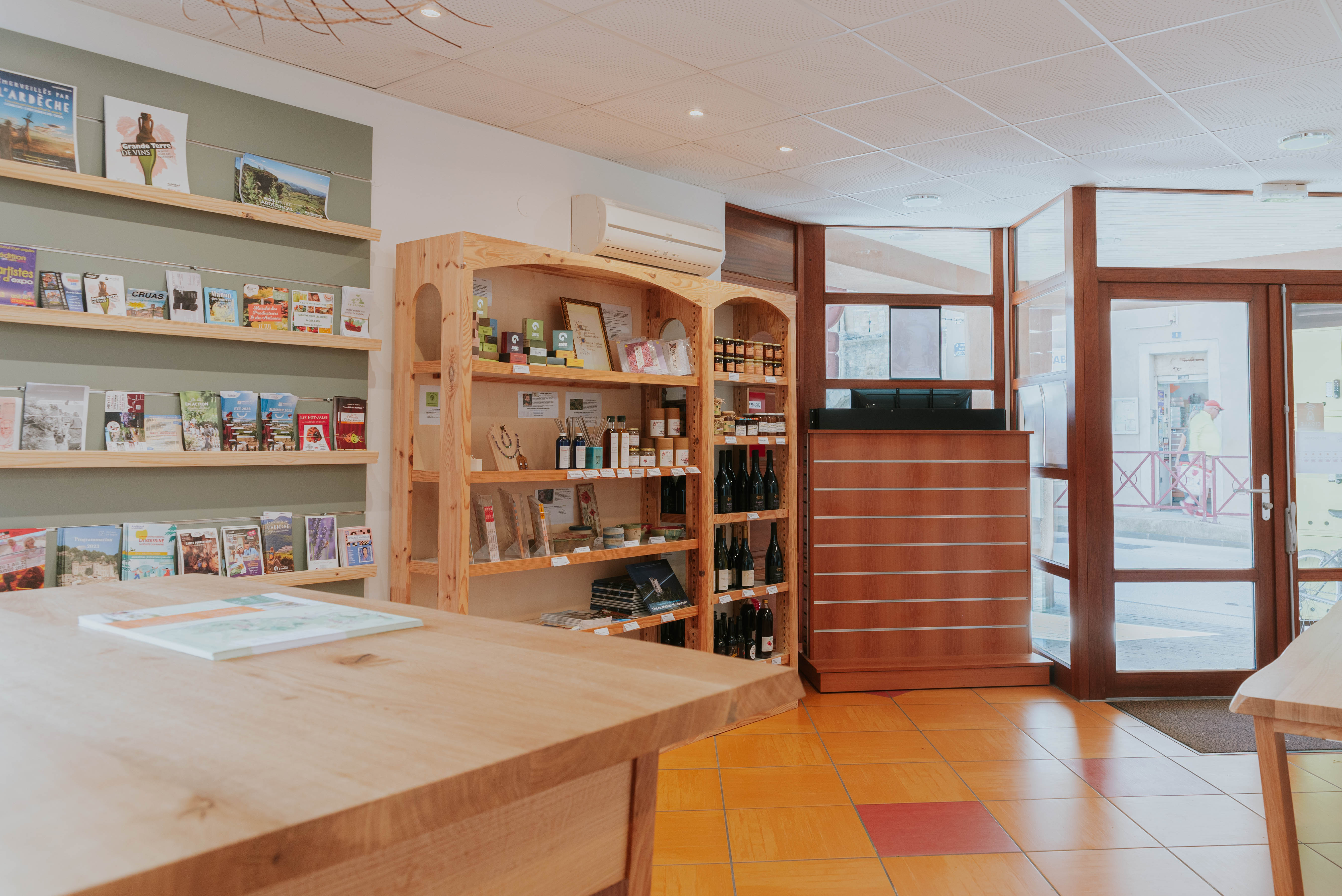 Sud Ardèche Rhône & Villages tourist office - Cruas