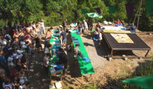 Péreyres - Fête de la Myrtille - Tarte géante ©S.BUGNON