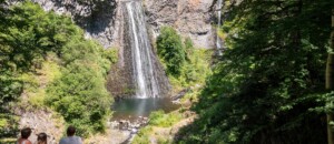 Hiking: From the village of Péreyres to the Ray Pic waterfall