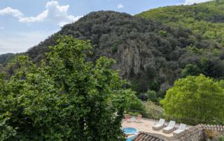 piscine au coeur de la nature - © Baracand Delphine