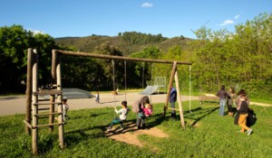 Pont-de-Labeaume - Aire de loisirs ©S.BUGNON