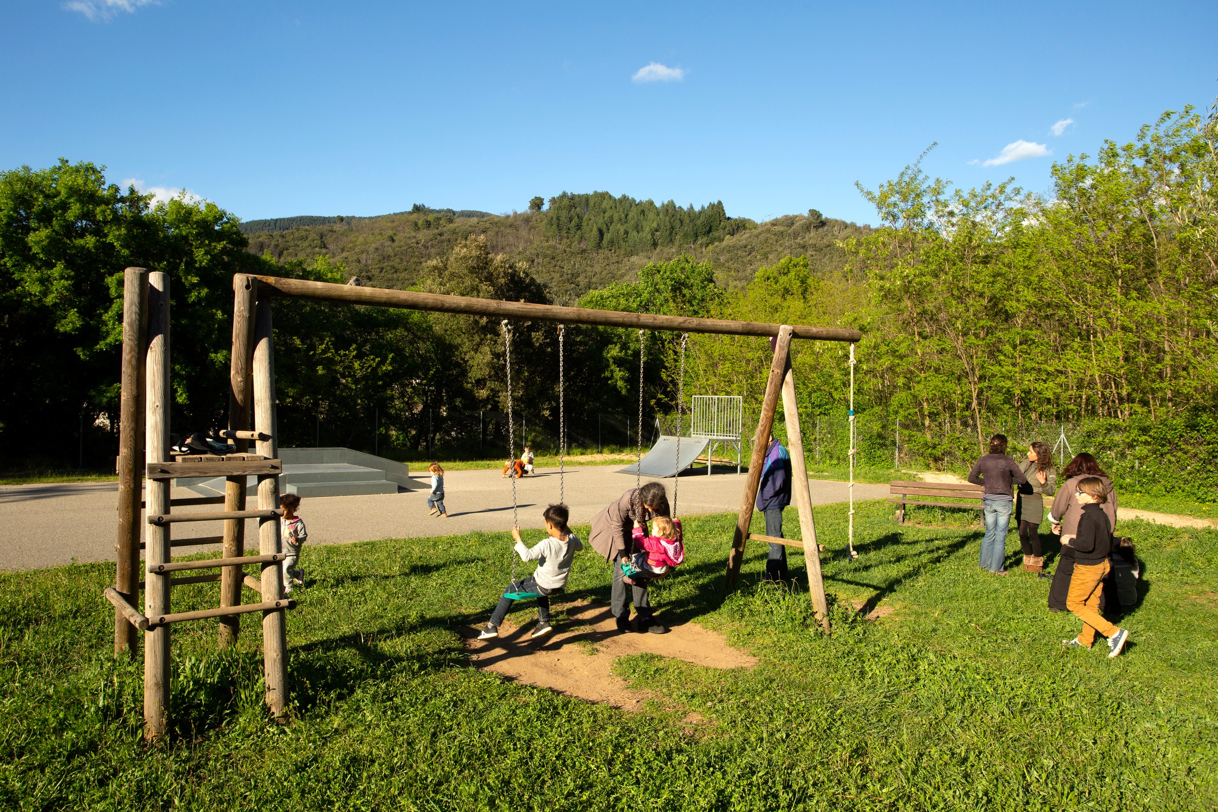 Pont-de-Labeaume - Aire de loisirs ©S.BUGNON