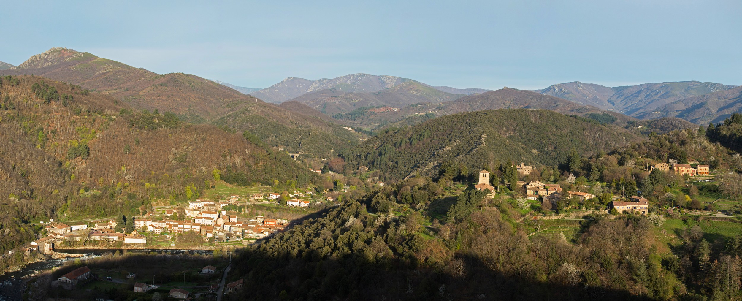Pont-de-Labeaume - Niègle et le village