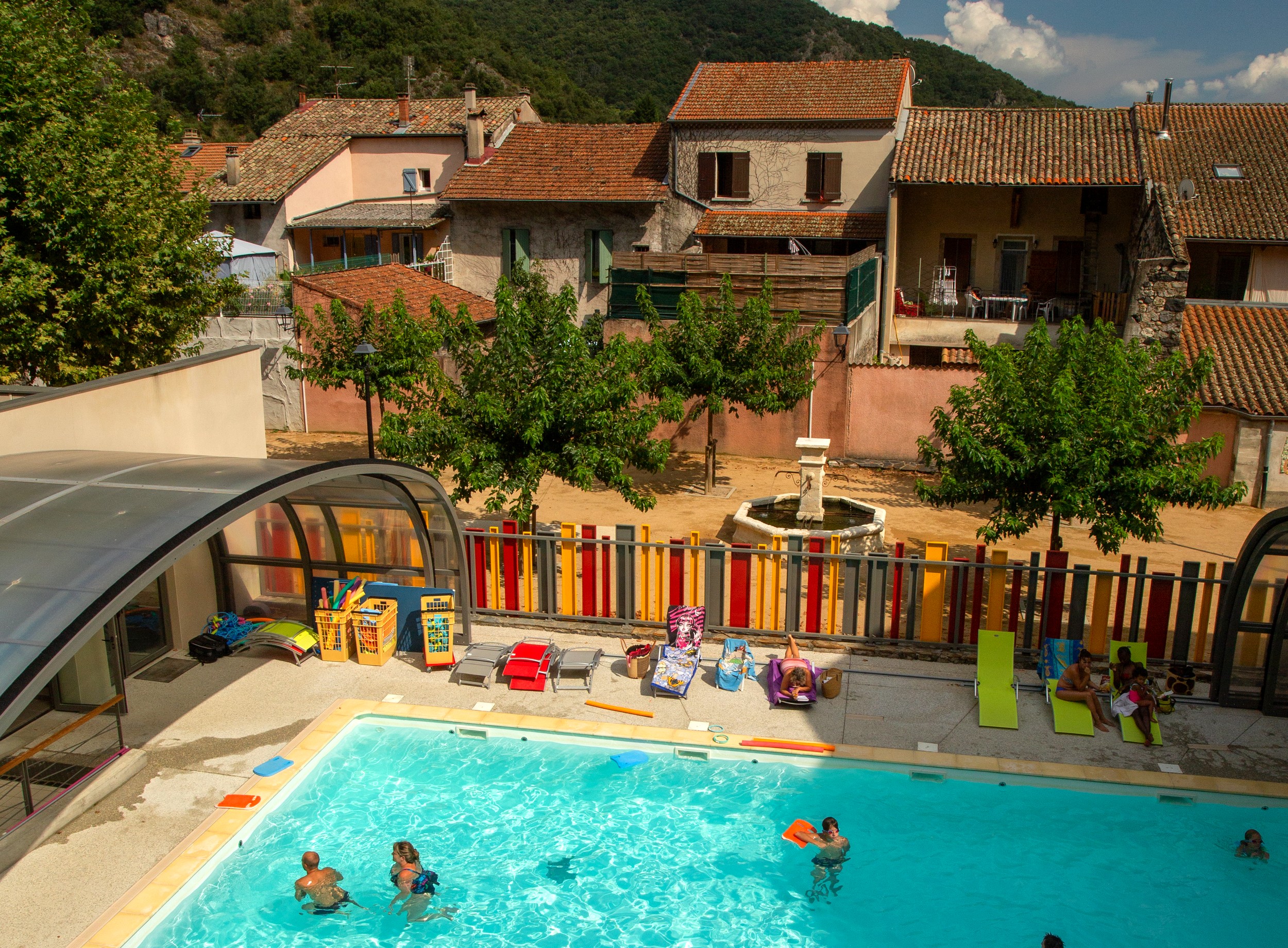 Pont de Labeaume - Piscine intercommunale-zoom piscine ©S.BUGNON