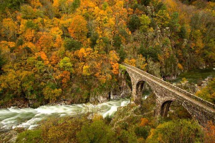 Pont de l'Échelette à Fabras en Ardèche