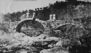 Pont romain, photo carte postale