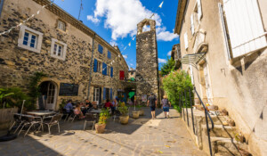 Alba-la-Romaine : a village with outstanding character_Alba-la-Romaine