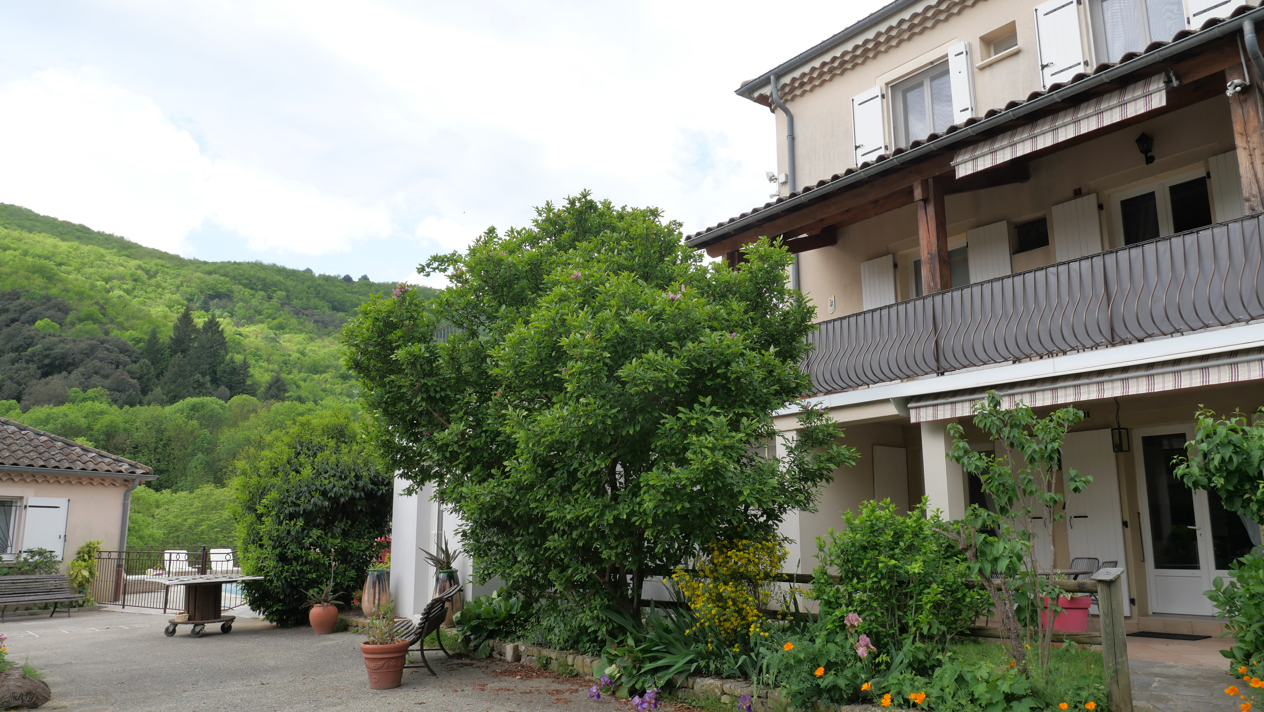 Rez de jardin (gîtes de Neyrac-les-Bains)_Meyras